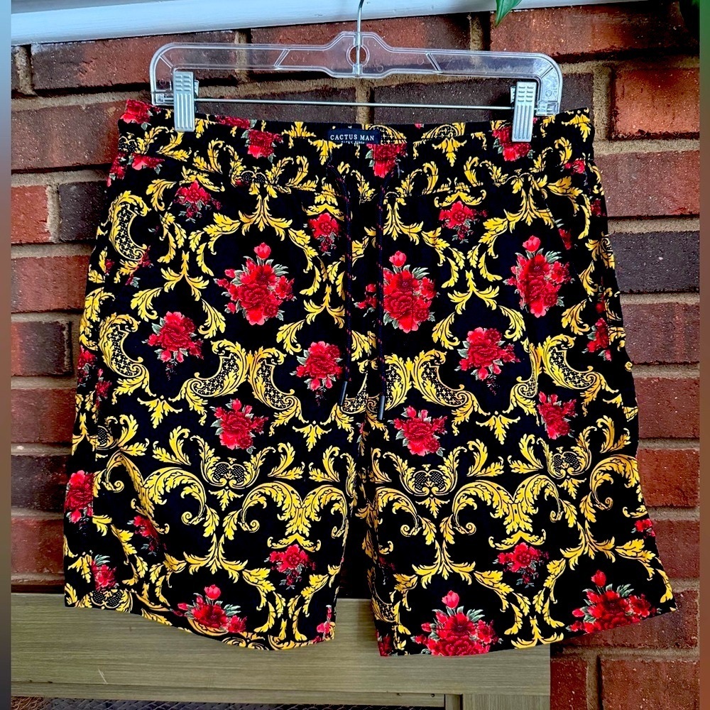 #4) Cactus man floral shorts with drawstring & 3pockets size 32